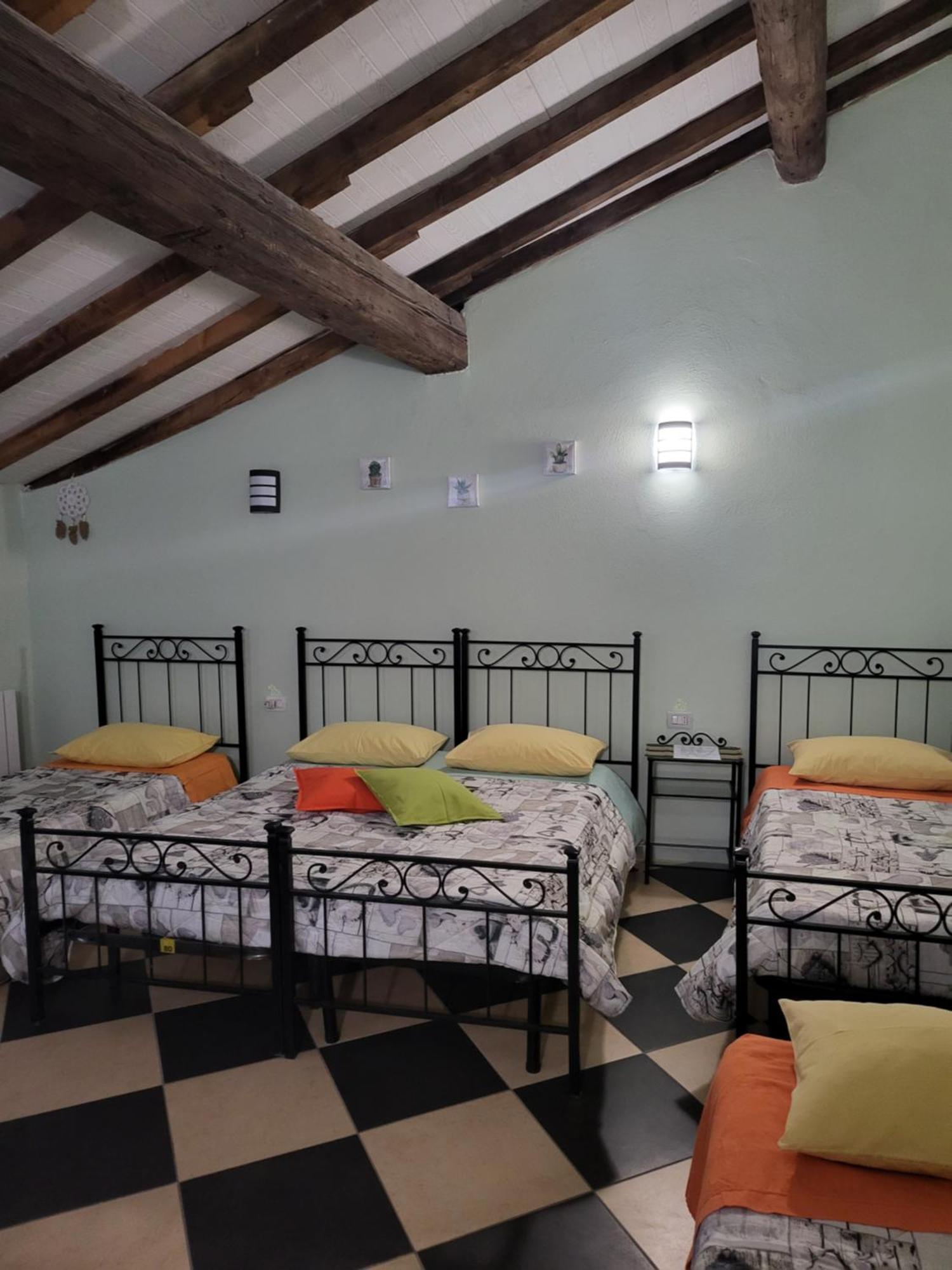 Hotel A Casa Di Luca à Mediglia Chambre photo